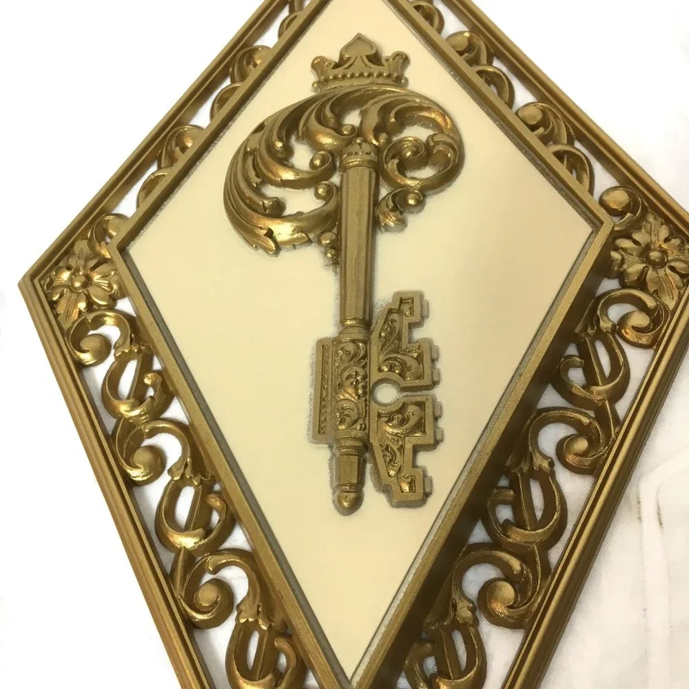 * DART MCM  Diamond Music and Key Wall Decor Plaques Vintage 14” x 8”